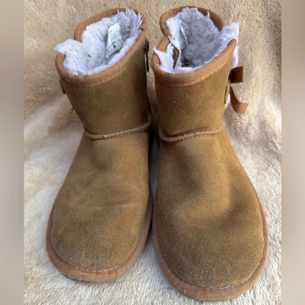 KOOLABURRA‎ BY UGG VICTORIA MINI GIRLS PULL ON Chestnut Winter Boots Sz 3 GUC